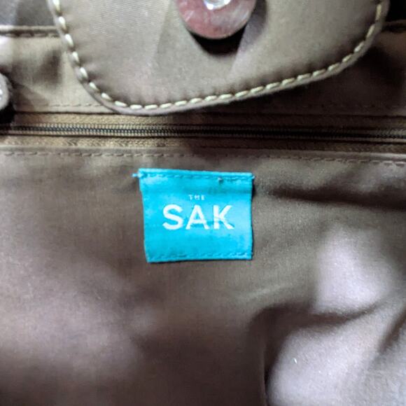 Pre-owned The Sak Crochet Knit Woven Shoulder Bag – Taupe with Brown Trim - Picture 6 of 6